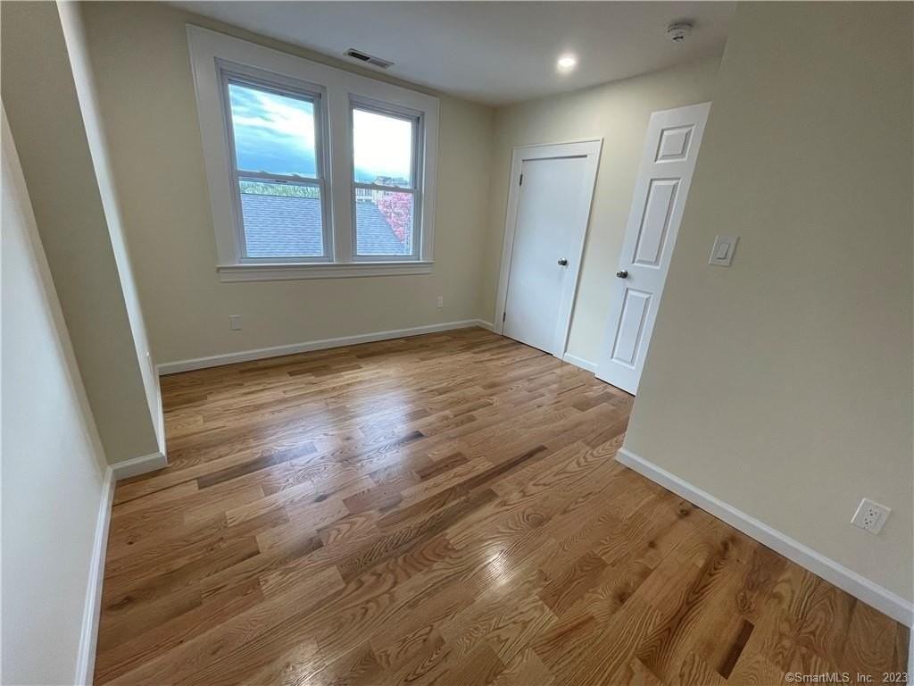 510 W Main St 2nd Fl - Photo 4 of 9