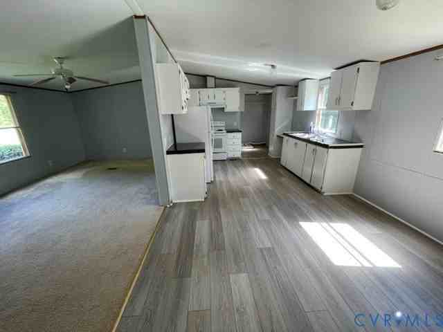 3821 Howell Rd - Photo 3 of 13