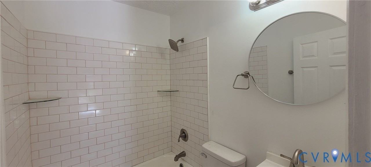 315 St Mark St - Photo 7 of 31