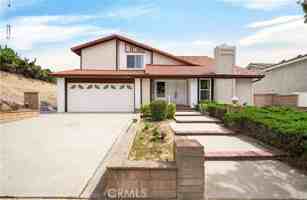 featured image of 1836 Fairford Dr