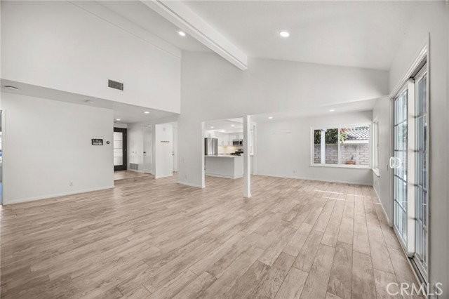 26941 Floresta Ln - Photo 2 of 8