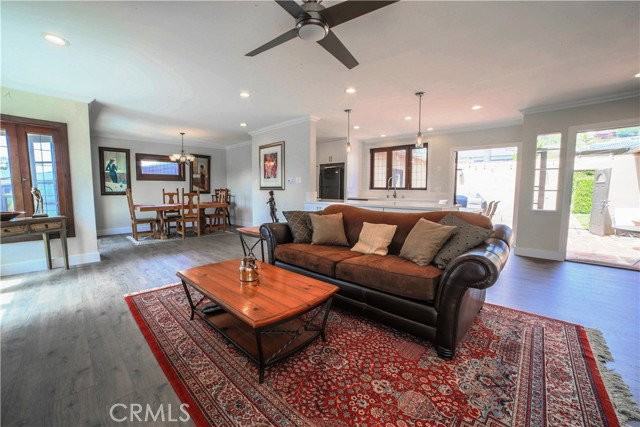 1601 Louise St - Photo 3 of 8