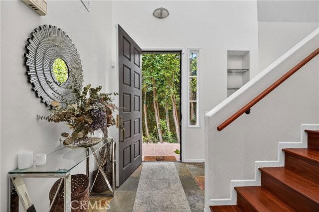 23039 Park Privado - Photo 2 of 8