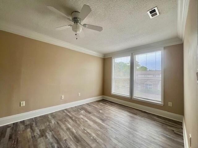 123 Parkwood Dr - Photo 7 of 15