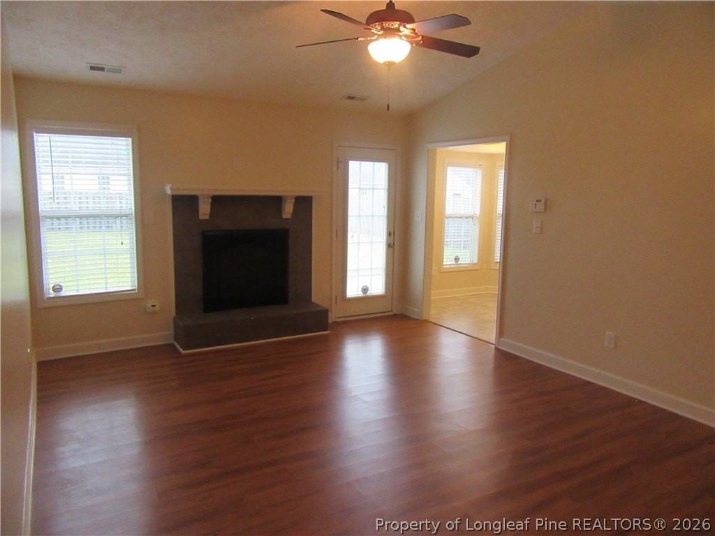 2212 Cliff Swallow Dr - Photo 6 of 20