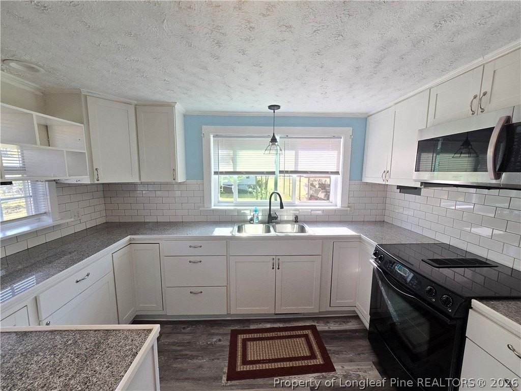 219 E Clinton St - Photo 6 of 32