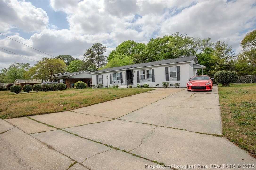 1214 Berkshire Rd - Photo 3 of 29