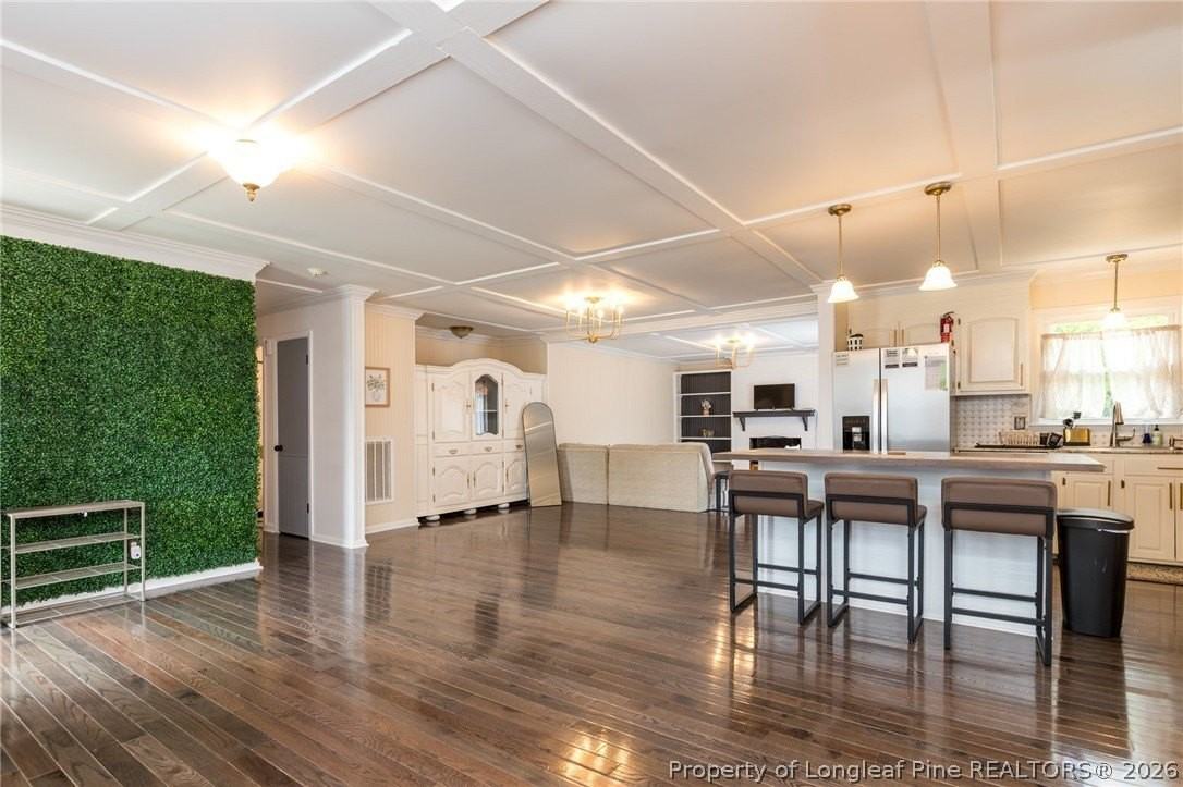 1214 Berkshire Rd - Photo 5 of 29