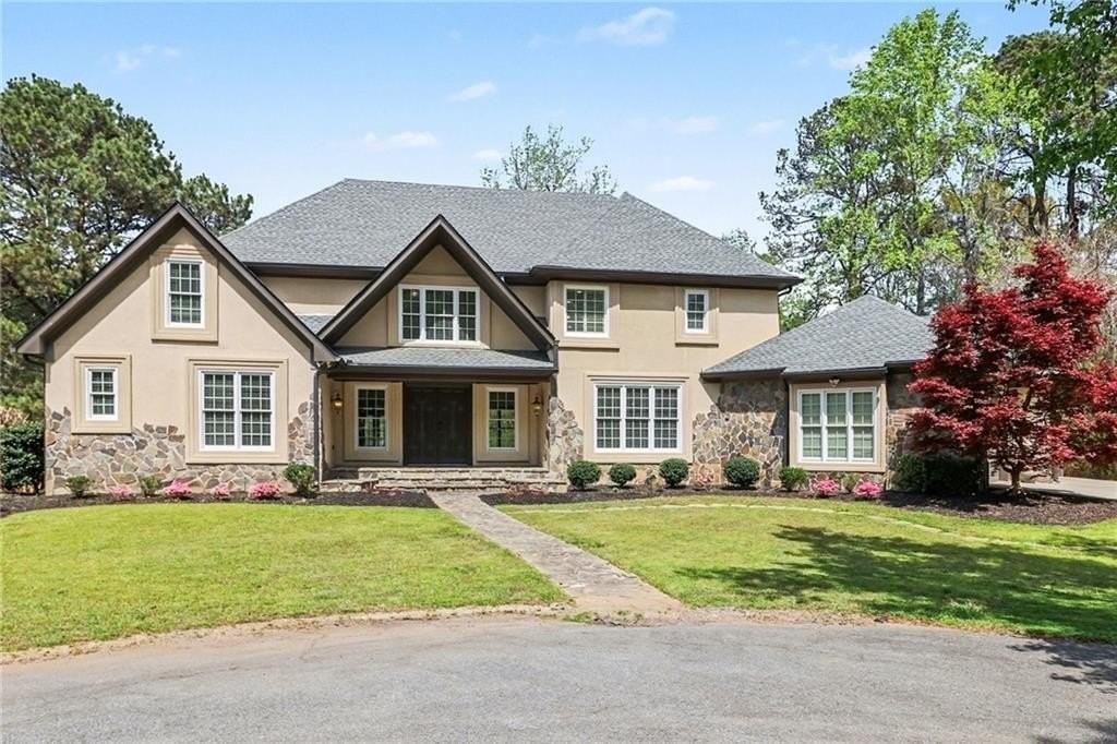 3950 Spalding Dr - Photo 2 of 27