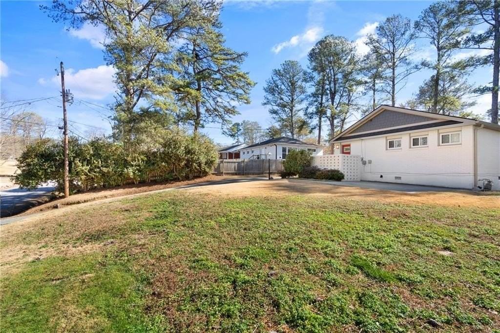 2026 Harwinor Rd Se - Photo 3 of 35