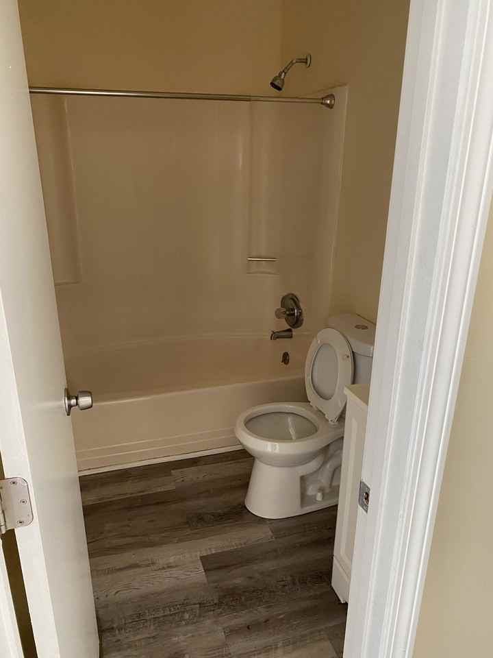 21A AGeorgian Drive #21A - Photo 4 of 5