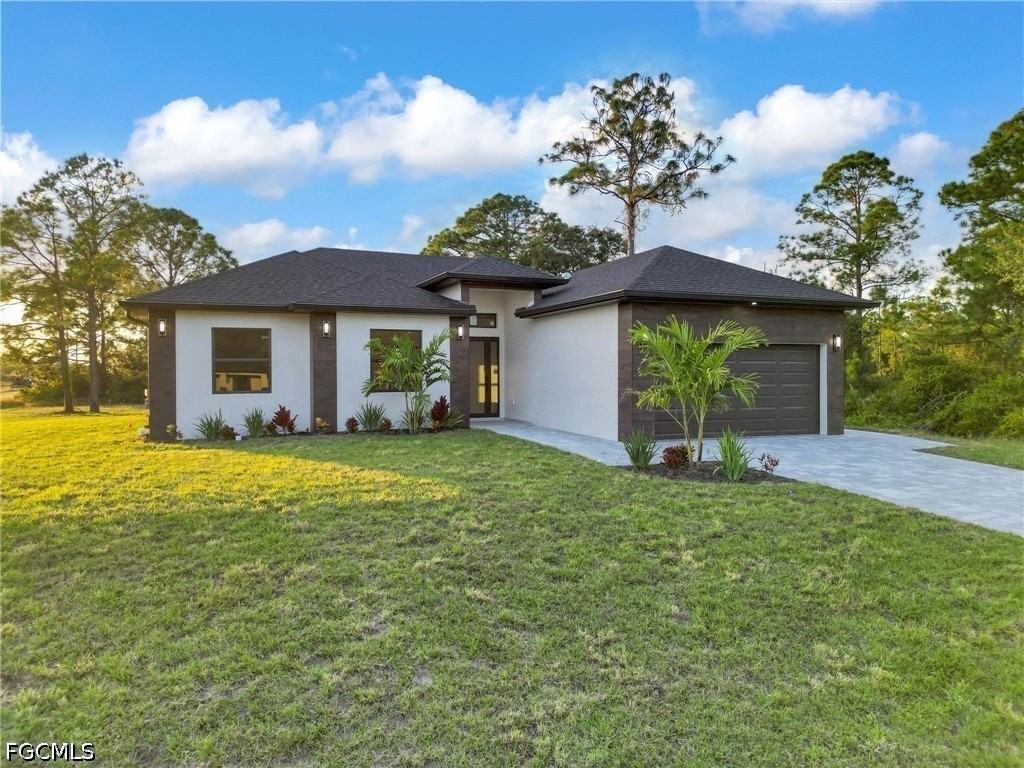 1601 Clark Ave - Photo 4 of 35