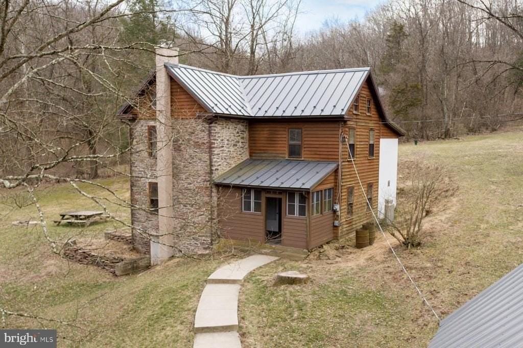 120 Tabor Rd - Photo 2 of 50