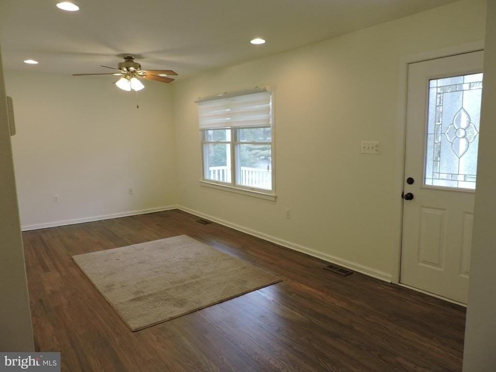 115 S Bell Ave - Photo 6 of 16