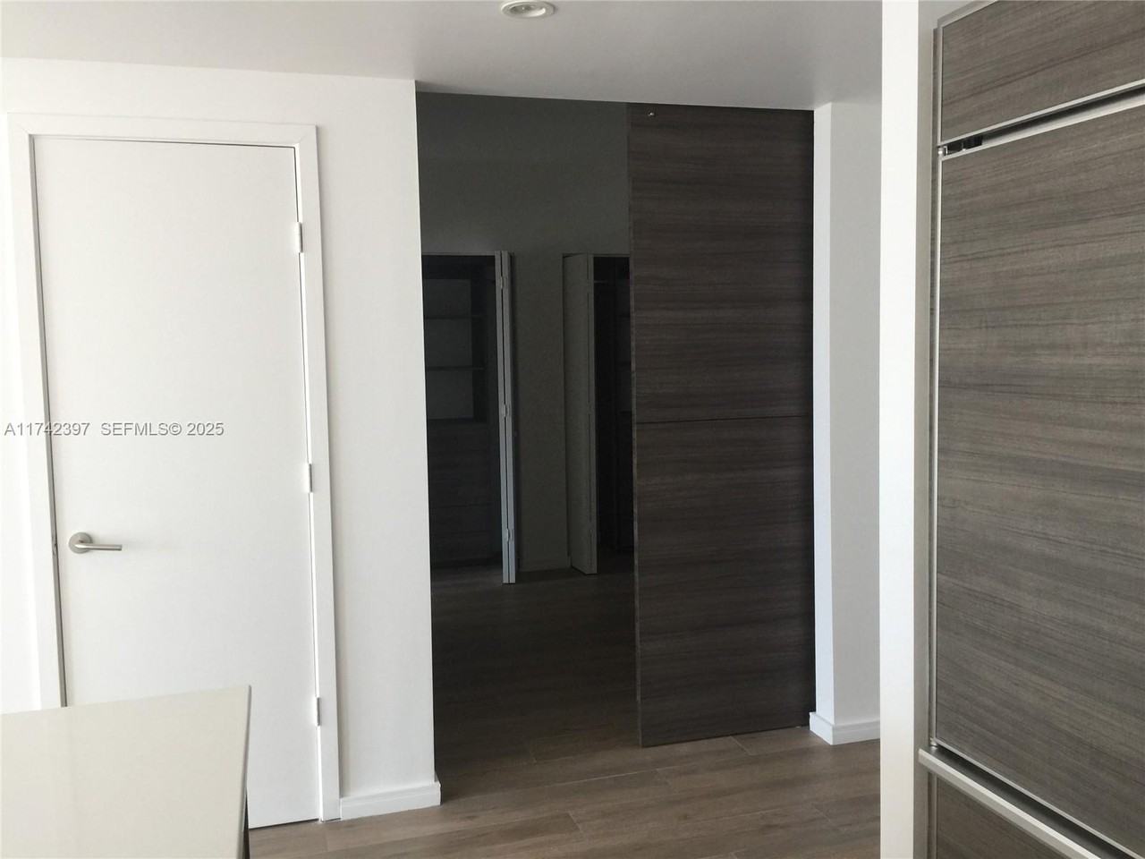 801 Brickell Key Boulevard #1107 - Photo 2 of 3