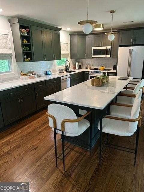 2434 Rockcliff Rd Se - Photo 3 of 13