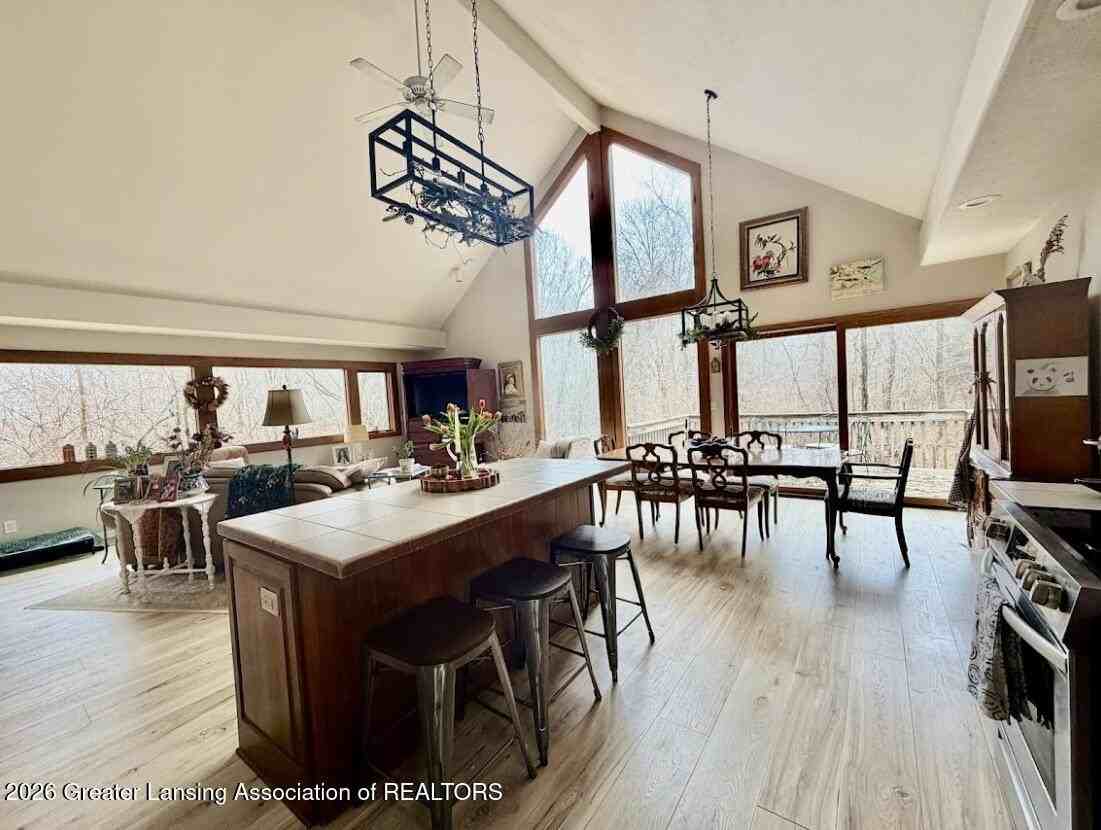 6170 E Lake Dr - Photo 2 of 7