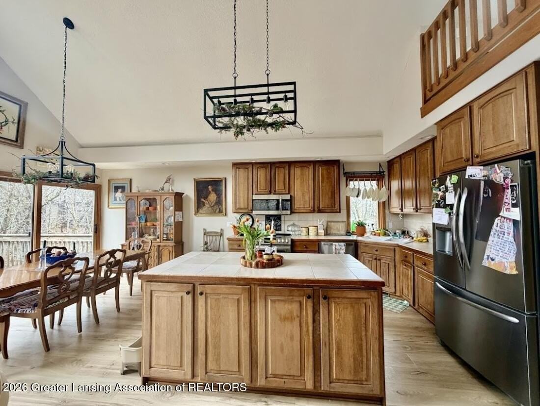 6170 E Lake Dr - Photo 3 of 7