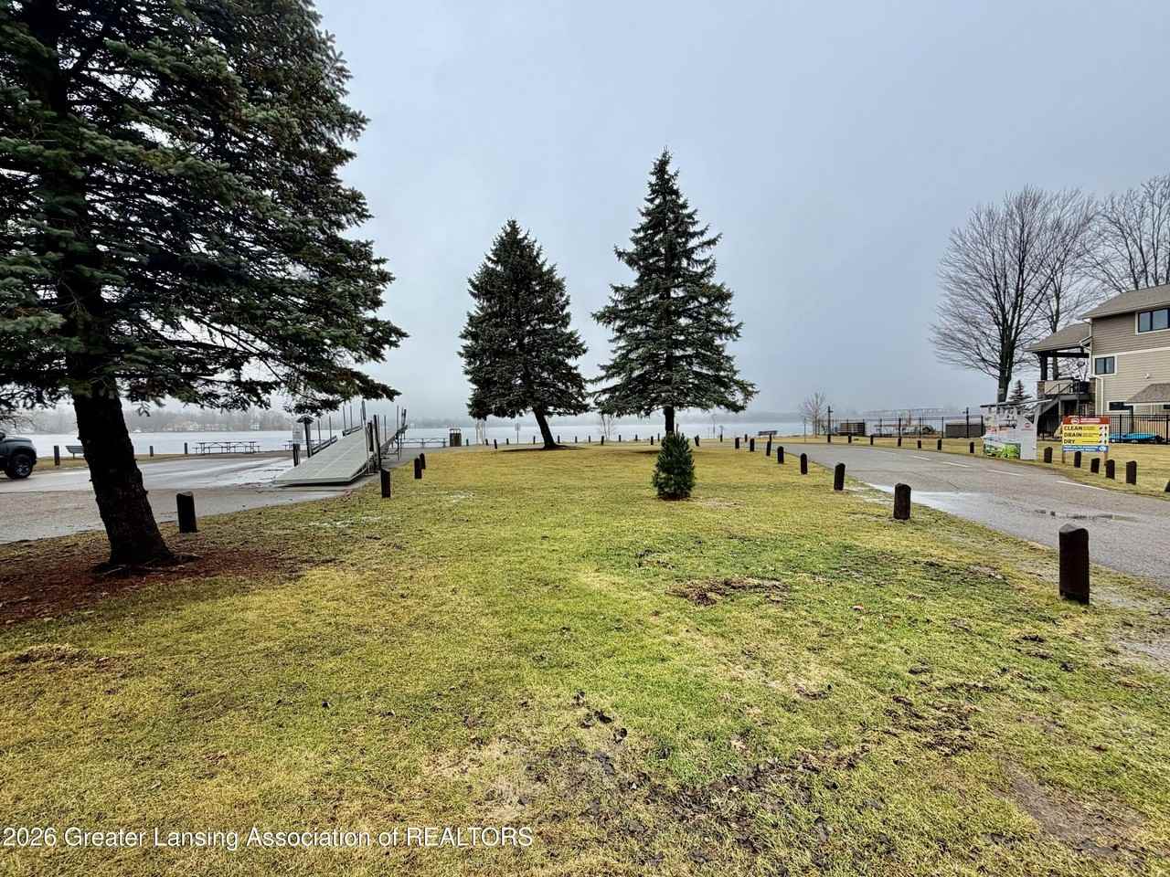 6170 E Lake Dr - Photo 6 of 7