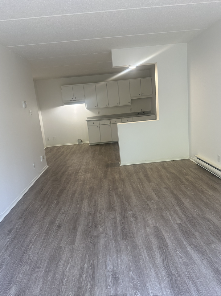 65 Boulevard Fournier #607 - Photo 2 of 6