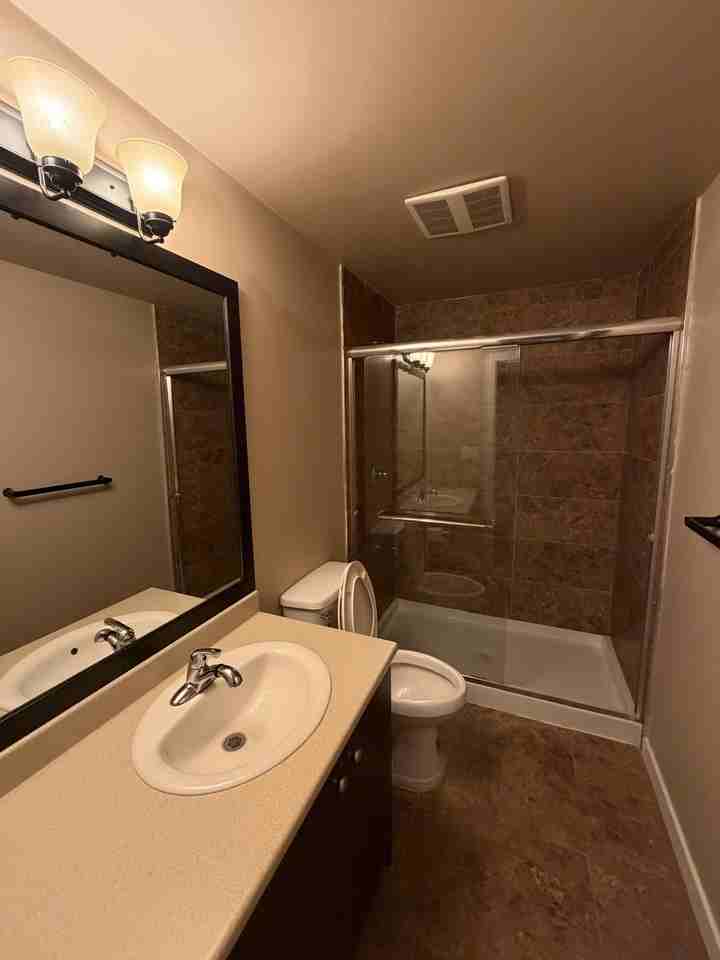 16052 27A Avenue - Photo 6 of 9