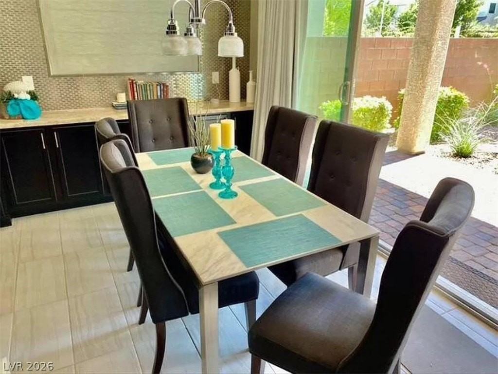 6845 Black Ash St - Photo 3 of 15