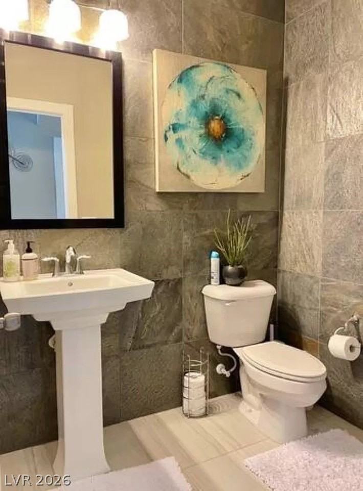 6845 Black Ash St - Photo 4 of 15