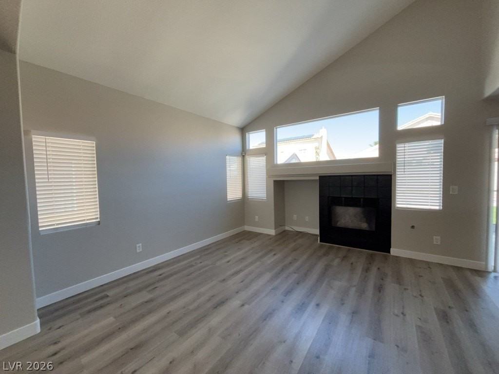 4408 Sparkle Crest Ave - Photo 3 of 15