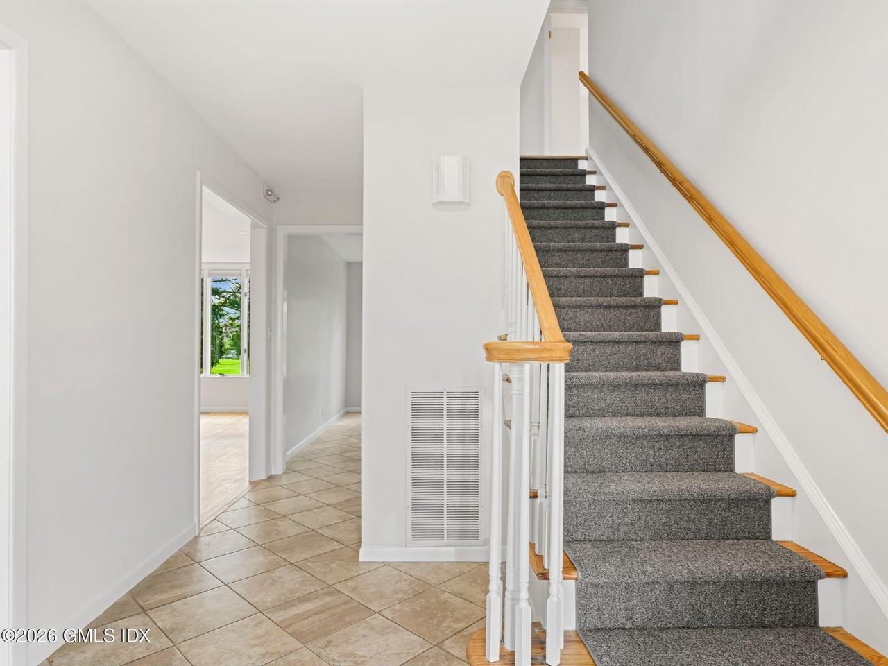 80 Tomac Ave - Photo 3 of 36