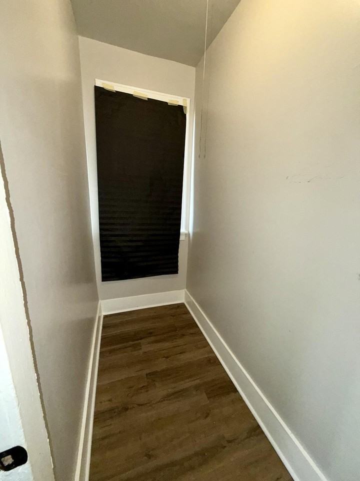 1122 Highland St - Photo 7 of 14