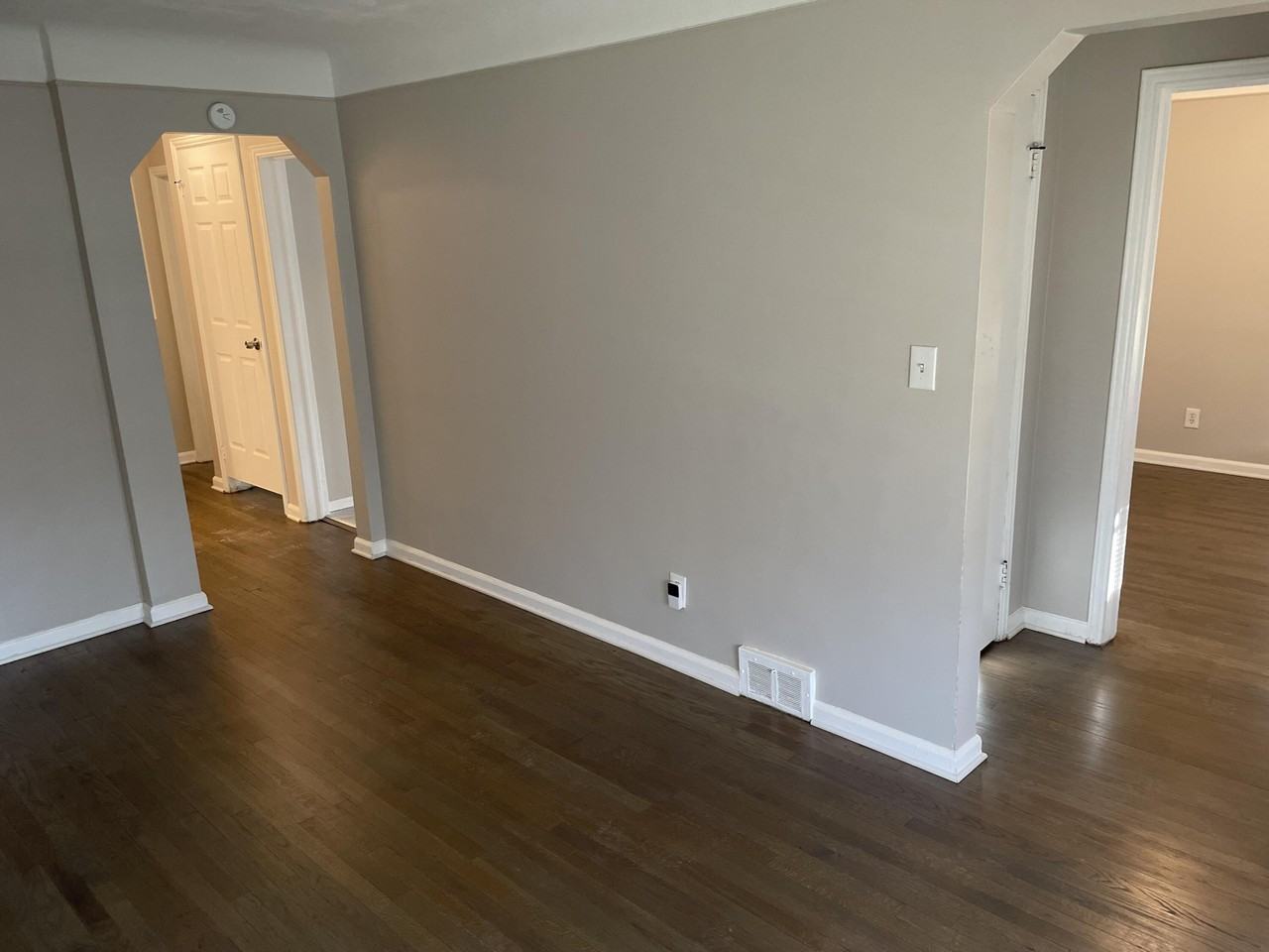 18400 Rosemont Ave - Photo 2 of 13