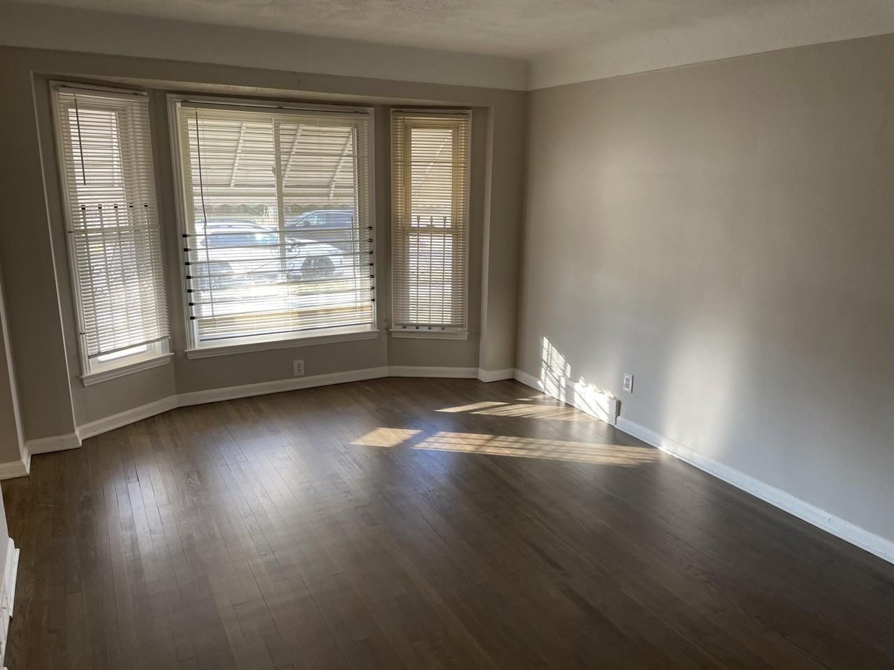 18400 Rosemont Ave - Photo 3 of 13