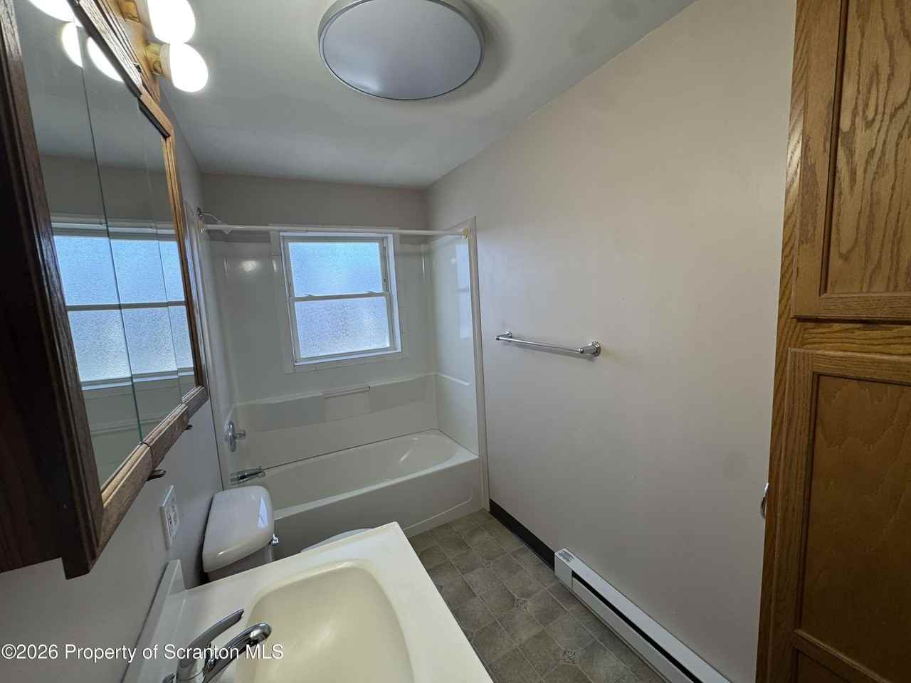 205 Battin St Unit 205 - Photo 6 of 11