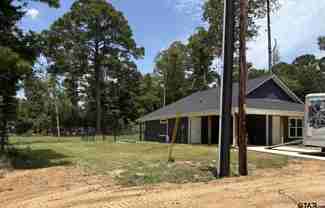 518 Post Oak Dr - Photo 1 of 1