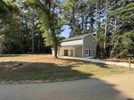 featured image of 305 Post Oak Dr