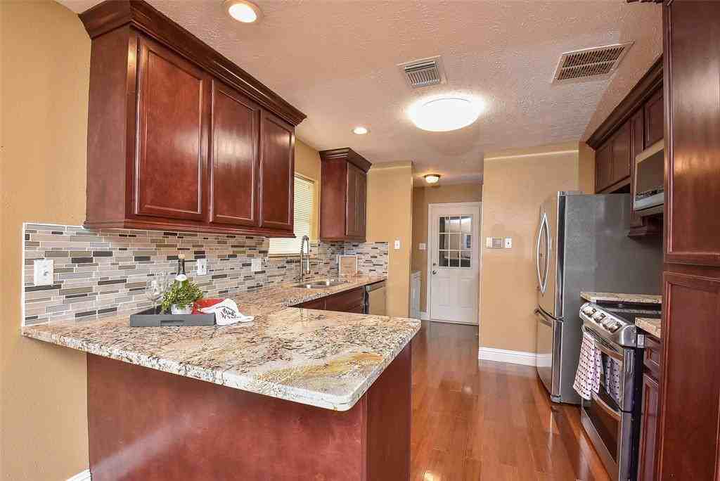 Cardinal St - Photo 2 of 10