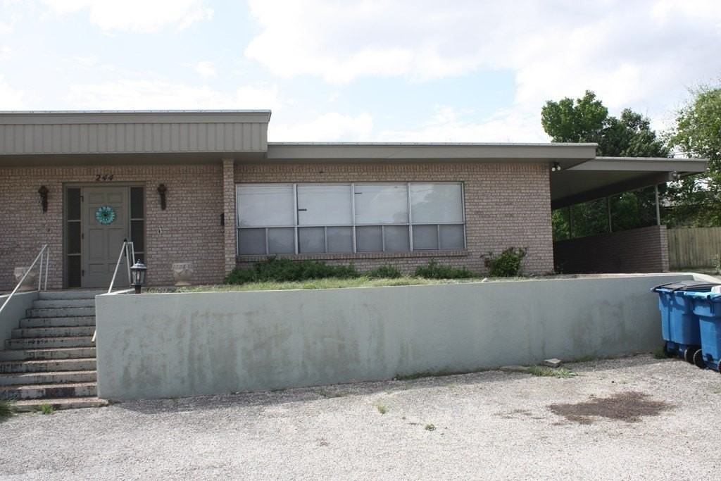 244B Harper Rd - Photo 2 of 2