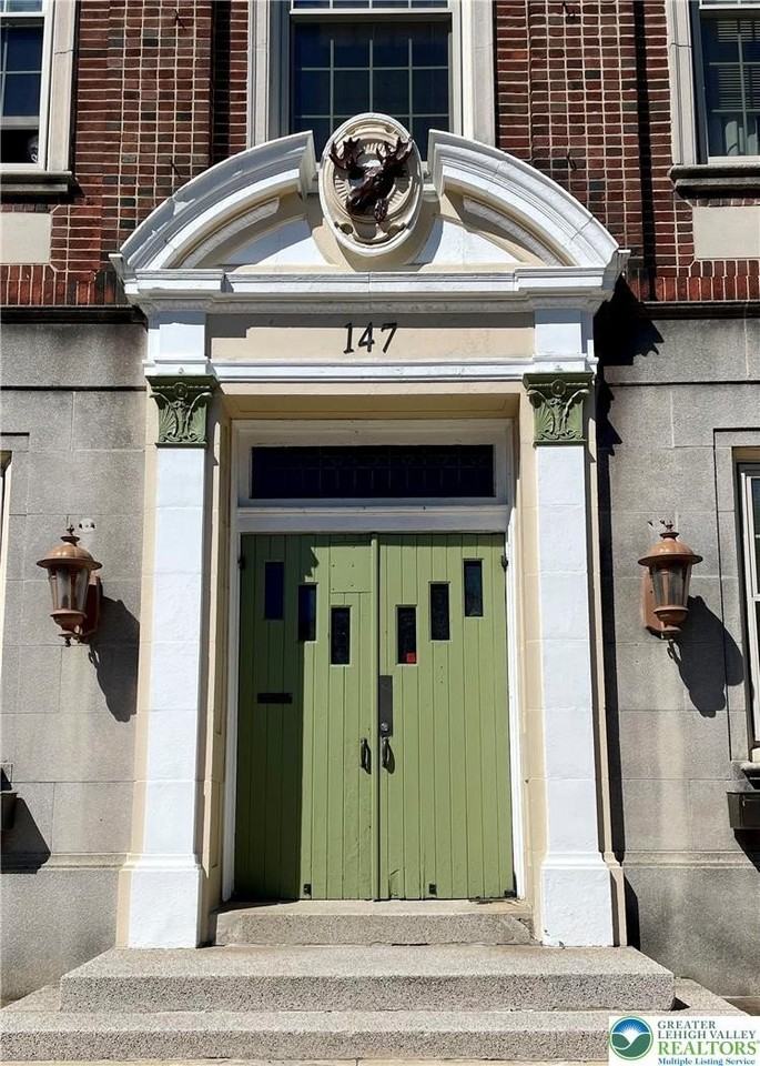 147 S 4th St Apt 1 - Photo 2 of 16