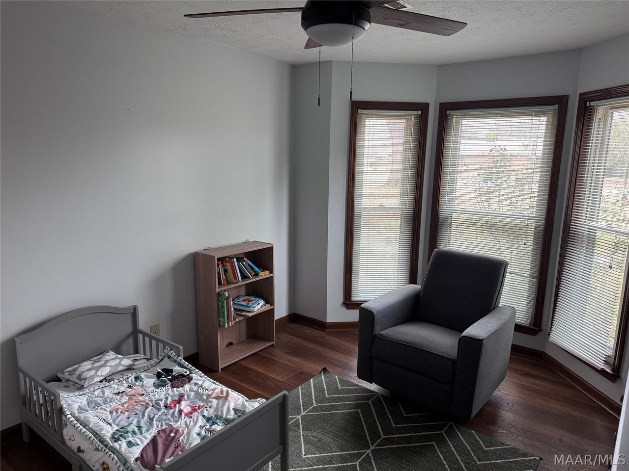 5740 Jane Rd - Photo 5 of 45