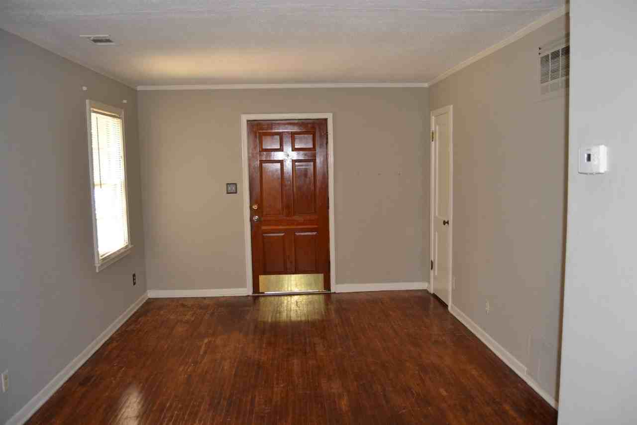 1328 Marcia Rd - Photo 6 of 20