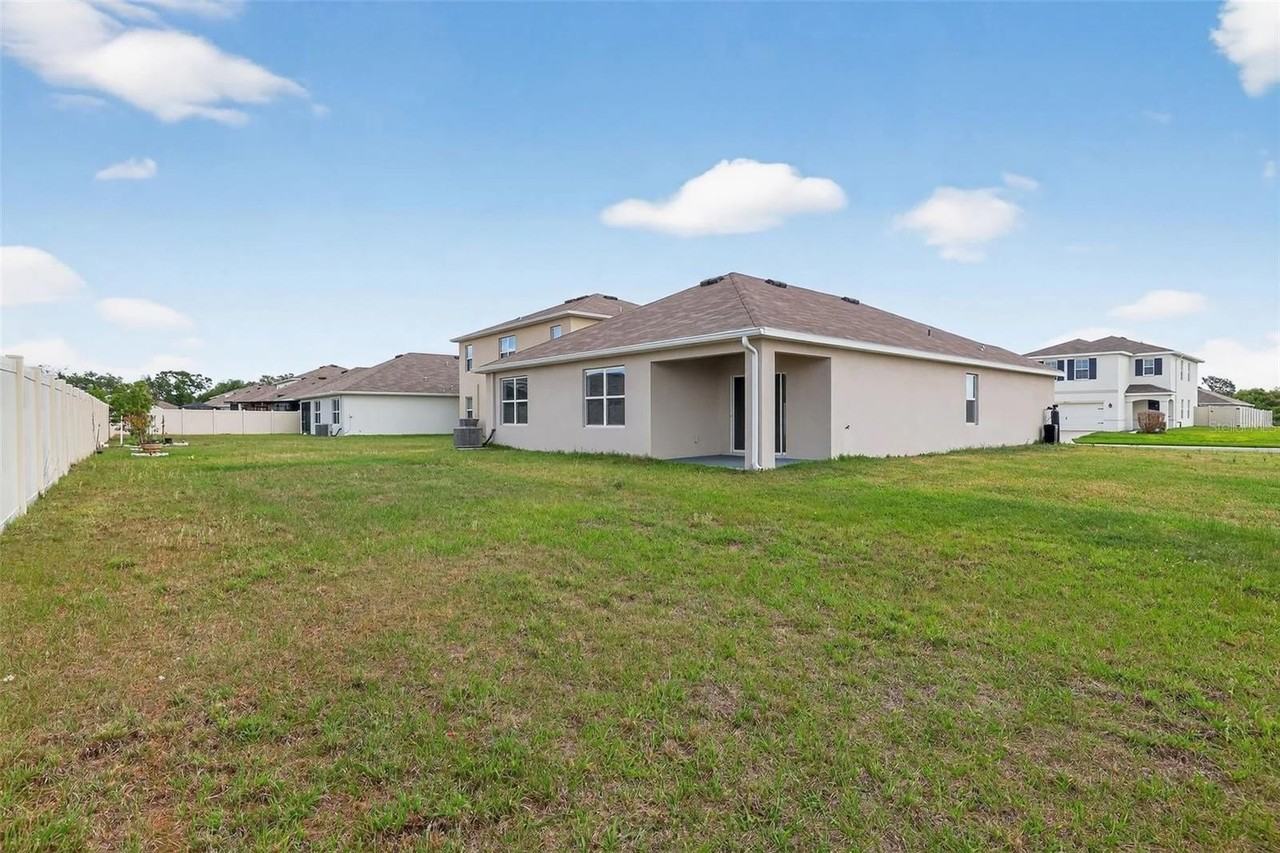 34211 Jasper Stone Dr - Photo 2 of 18