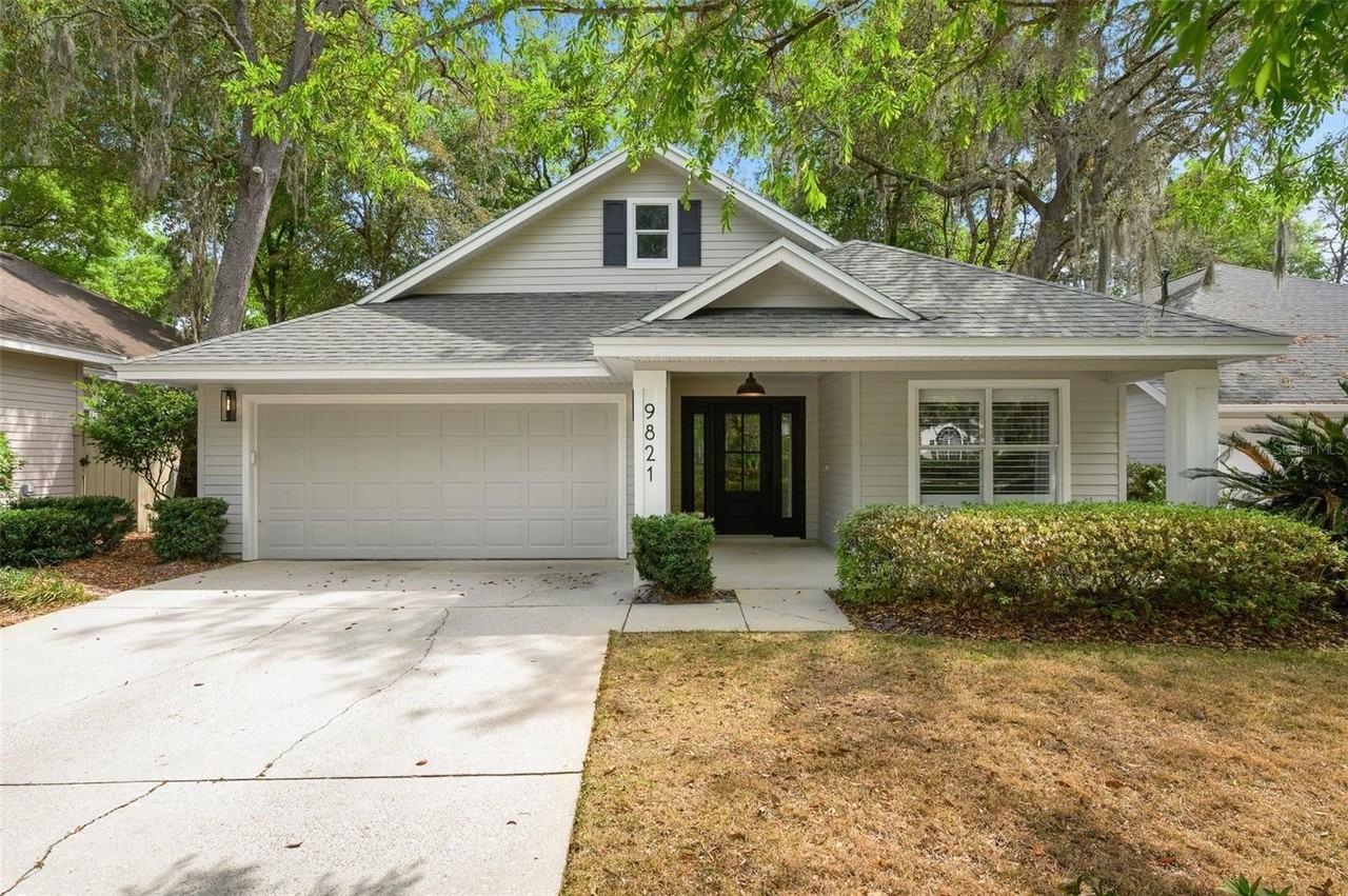 9821 Sw 34th Rd - Photo 2 of 42