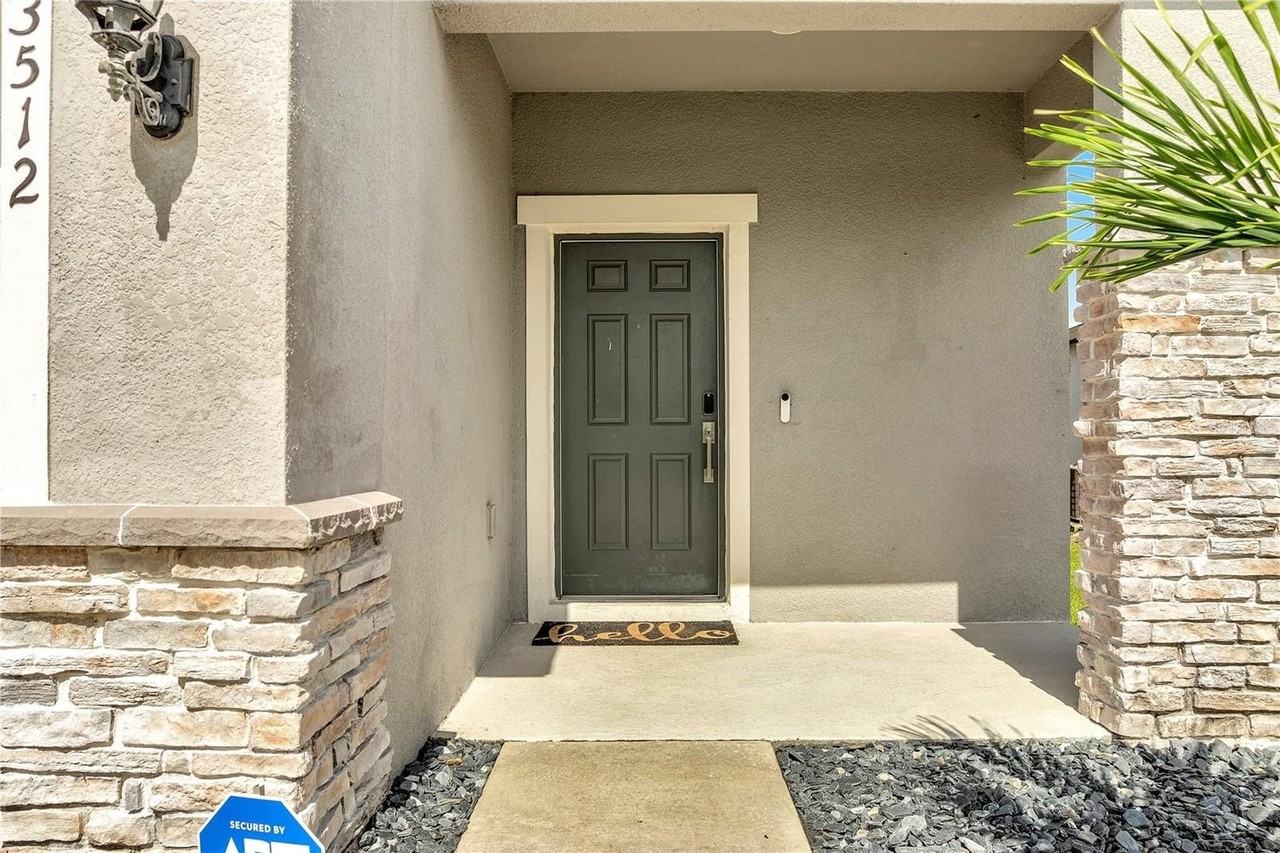 3512 Southern Cross Loop - Photo 5 of 44