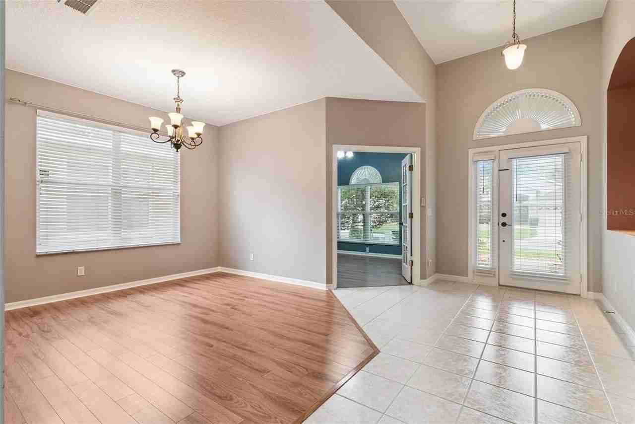 2221 Cypress Trace Cir - Photo 6 of 37