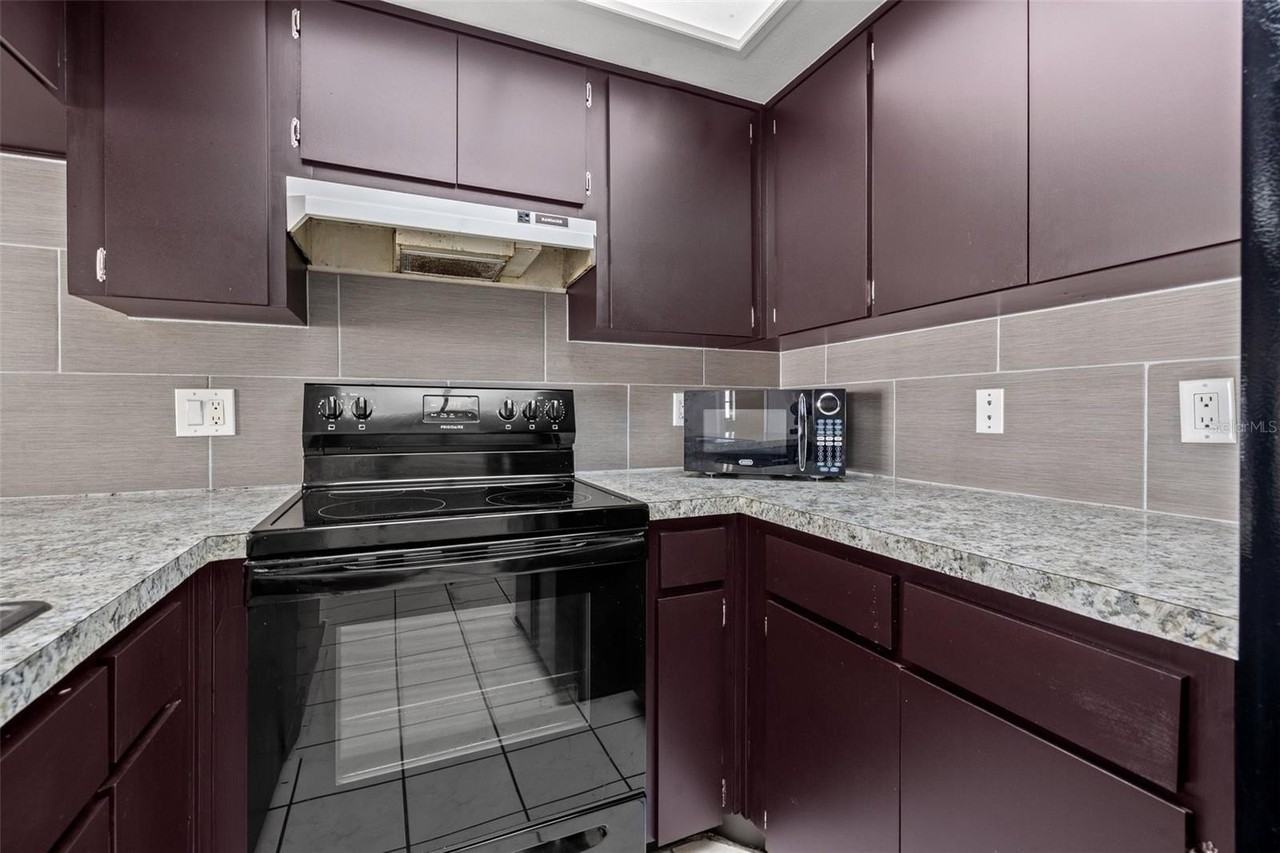 2715 63rd Ter N #B - Photo 7 of 23