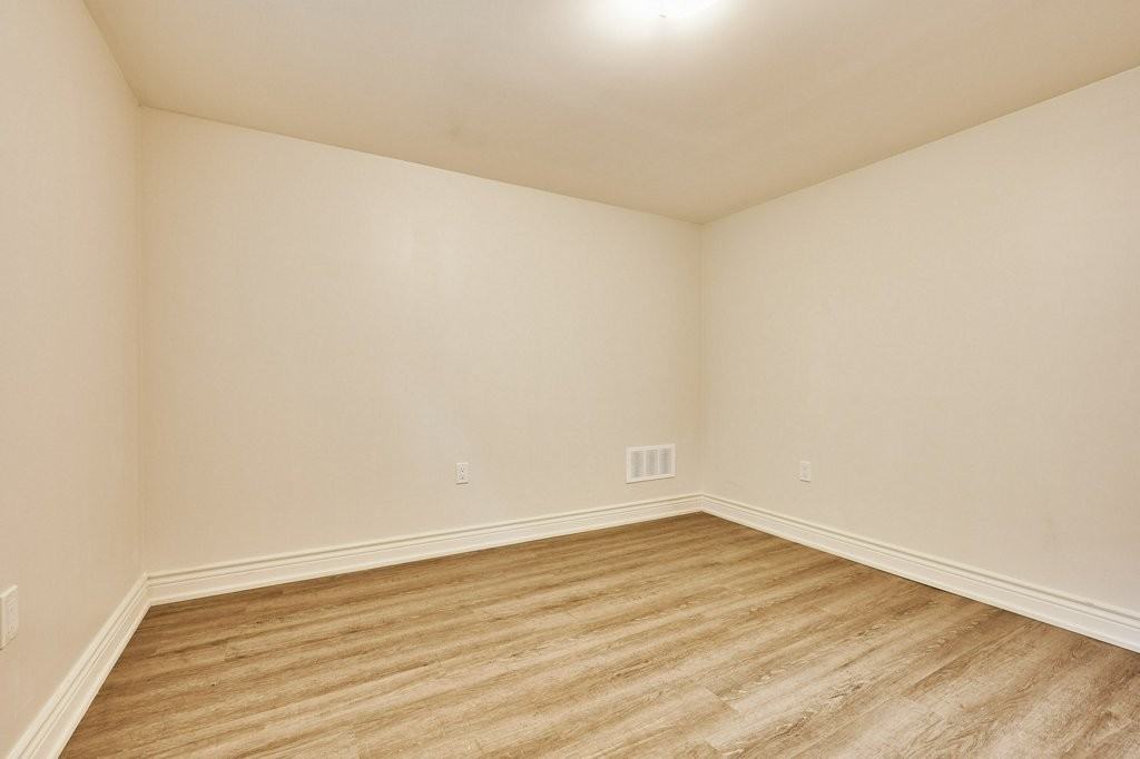 15 Athens Street - Photo 6 of 29