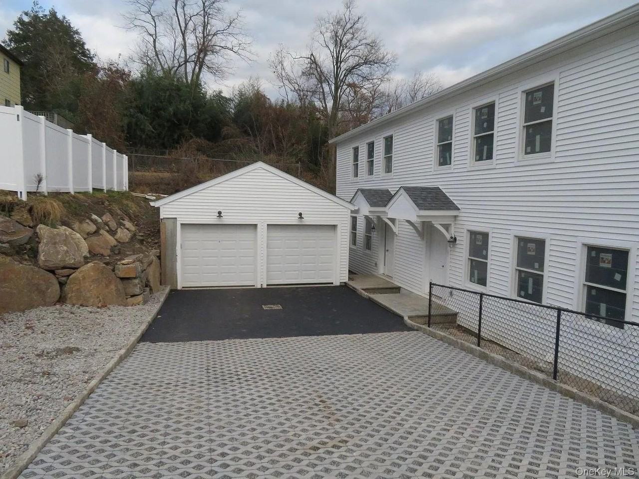 62 Gibson Pl - Photo 3 of 29