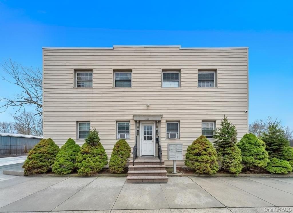 1550 Montauk Hwy Apt 1b - Photo 2 of 21