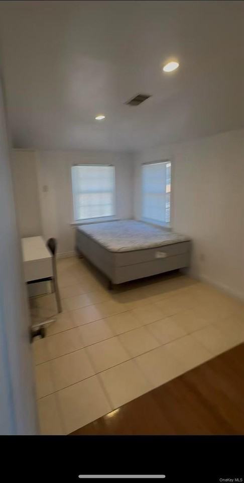 6457 230th St Unit 2fl - Photo 4 of 6