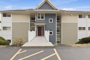 featured image of 26 Beacon St #10F